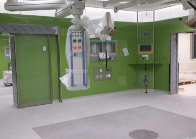 Theo Frommlet - Fugentechnik Memmingen - Spezialabdichtungen für Hygiene-Sensitivbereiche - OP Saal grün - OP Amalien-Klink Hamburg